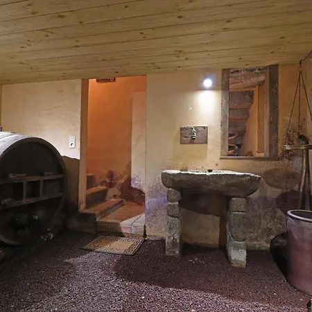 Maison Authentique Avec Jeu De Societe, Terrasse Et Jardin, Ideale Pour Tribu - Fr-1-497-142 Feriehus