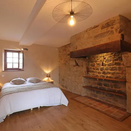 Maison Authentique Pres D'un Etang Avec Animaux Acceptes, Linge Et Menage Inclus - Fr-1-497-142 * Céaucé