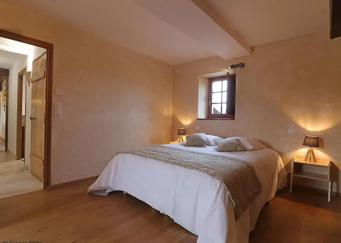 Maison Authentique Pres D'un Etang Avec Animaux Acceptes, Linge Et Menage Inclus - Fr-1-497-142 Ferienhaus