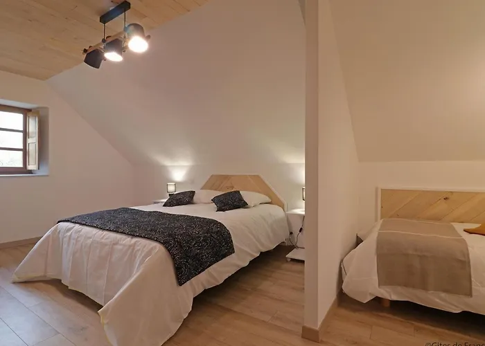 Ferienhaus Maison Authentique Pres D'un Etang Avec Animaux Acceptes, Linge Et Menage Inclus - Fr-1-497-142