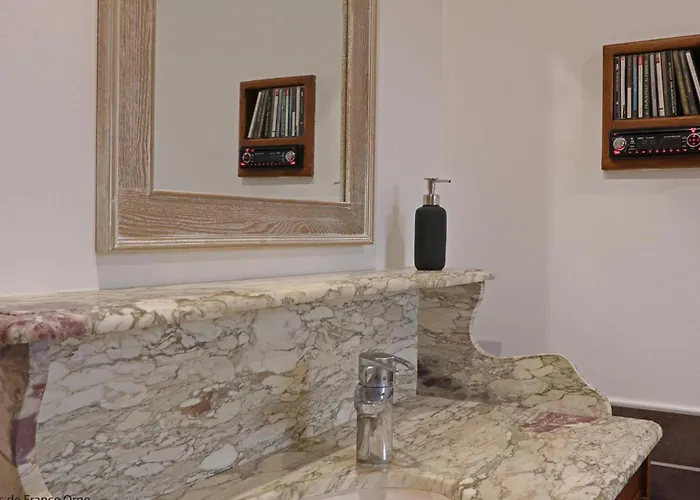 Maison Authentique Pres D'un Etang Avec Animaux Acceptes, Linge Et Menage Inclus - Fr-1-497-142 *