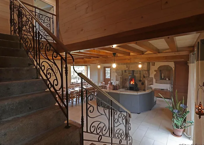 Maison Authentique Pres D'un Etang Avec Animaux Acceptes, Linge Et Menage Inclus - Fr-1-497-142