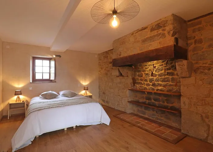 Maison Authentique Pres D'un Etang Avec Animaux Acceptes, Linge Et Menage Inclus - Fr-1-497-142 * Céaucé